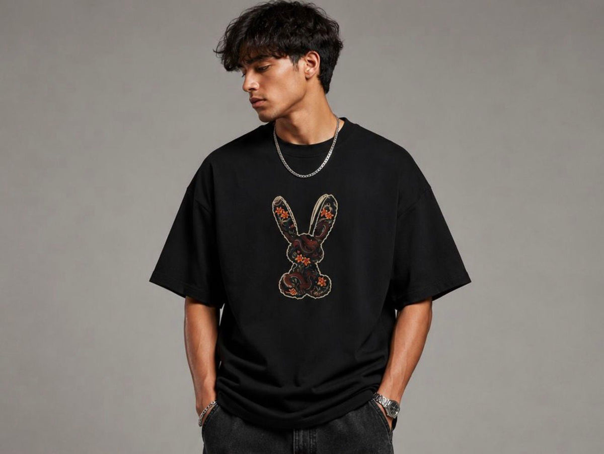 NEVER BE MY RIVAL Graphic Oversized T-Shirt – Black